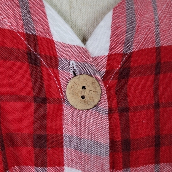 Universal Thread Red & White Plaid Tie Front Button-Up V-Neck Top Women's Size S - Picture 2 of 7